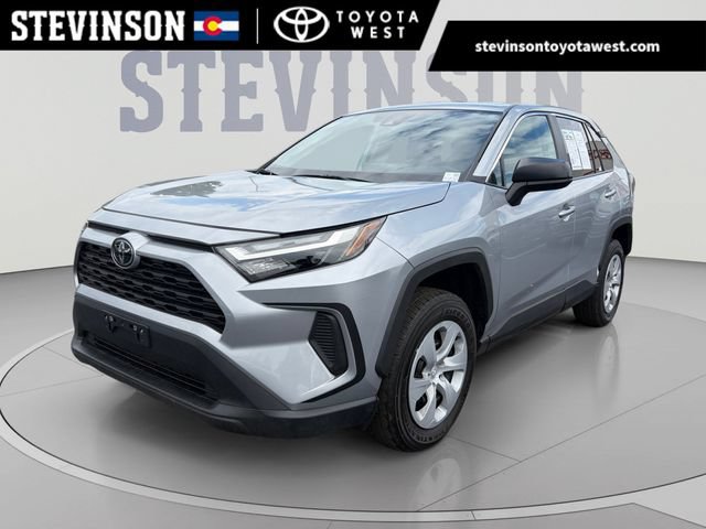 Used 2025 Toyota RAV4 LE AWD/4WD image 1