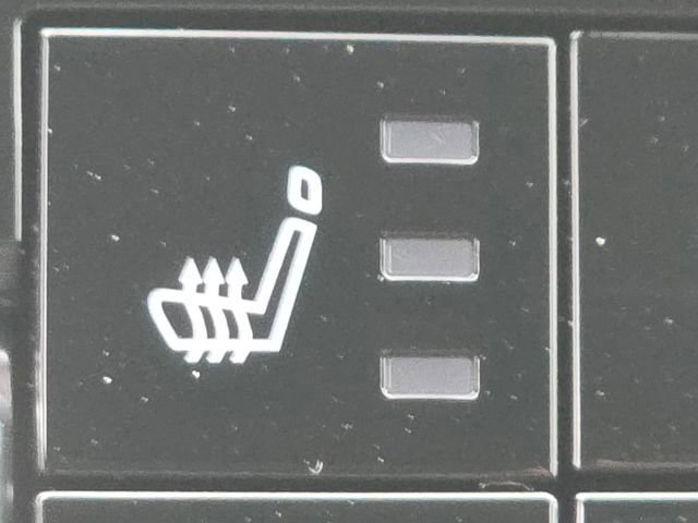 New 2025 Nissan Armada SL w/ Captain's Chari Seat Package image 6