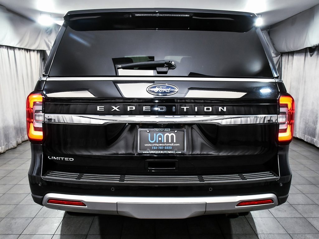Used 2023 Ford Expedition Limited image 5