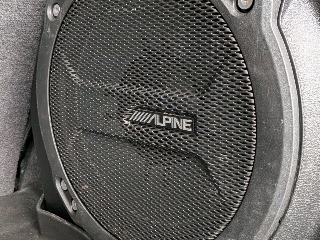 Used 2020 Jeep Wrangler Unlimited Sahara w/ Dual Top Group AWD/4WD image 7