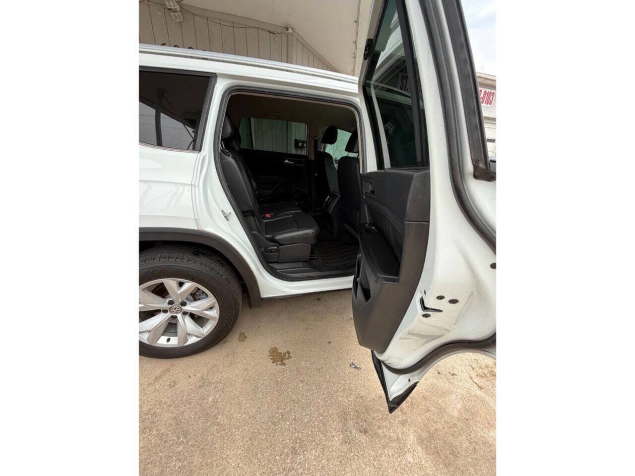 Used 2019 Volkswagen Atlas SE FWD image 11