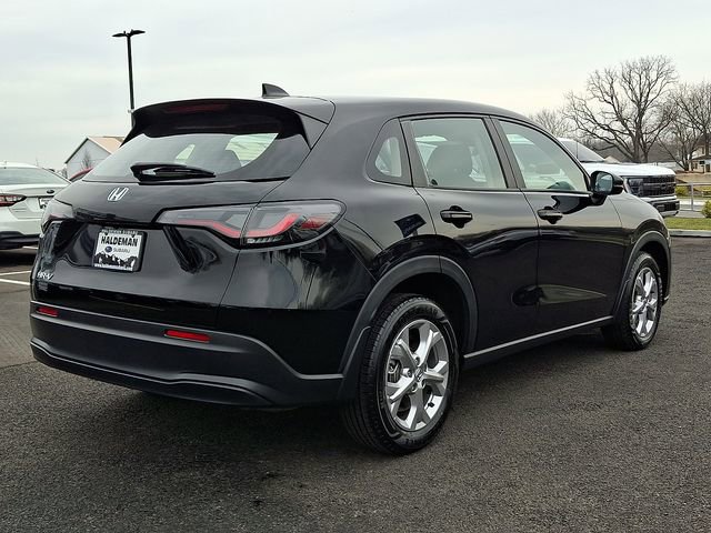 Used 2023 Honda HR-V LX image 7