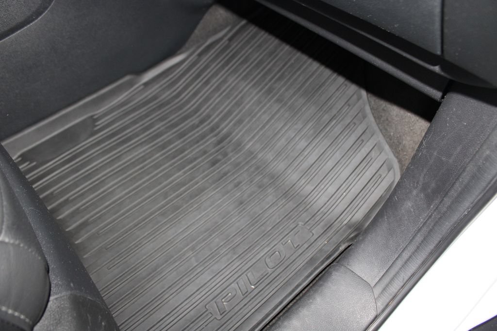 Used 2022 Honda Pilot Touring image 44