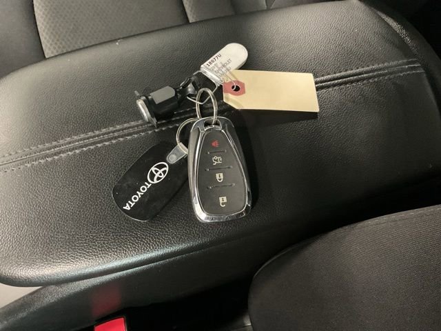 Used 2017 Chevrolet Malibu LT FWD image 20