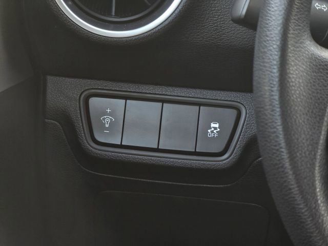 Used 2024 Kia Forte LXS image 15