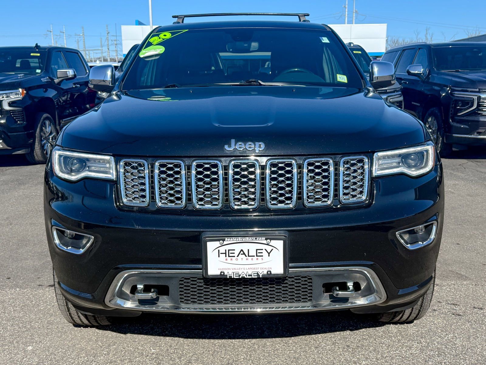 Used 2020 Jeep Grand Cherokee Overland AWD/4WD image 2