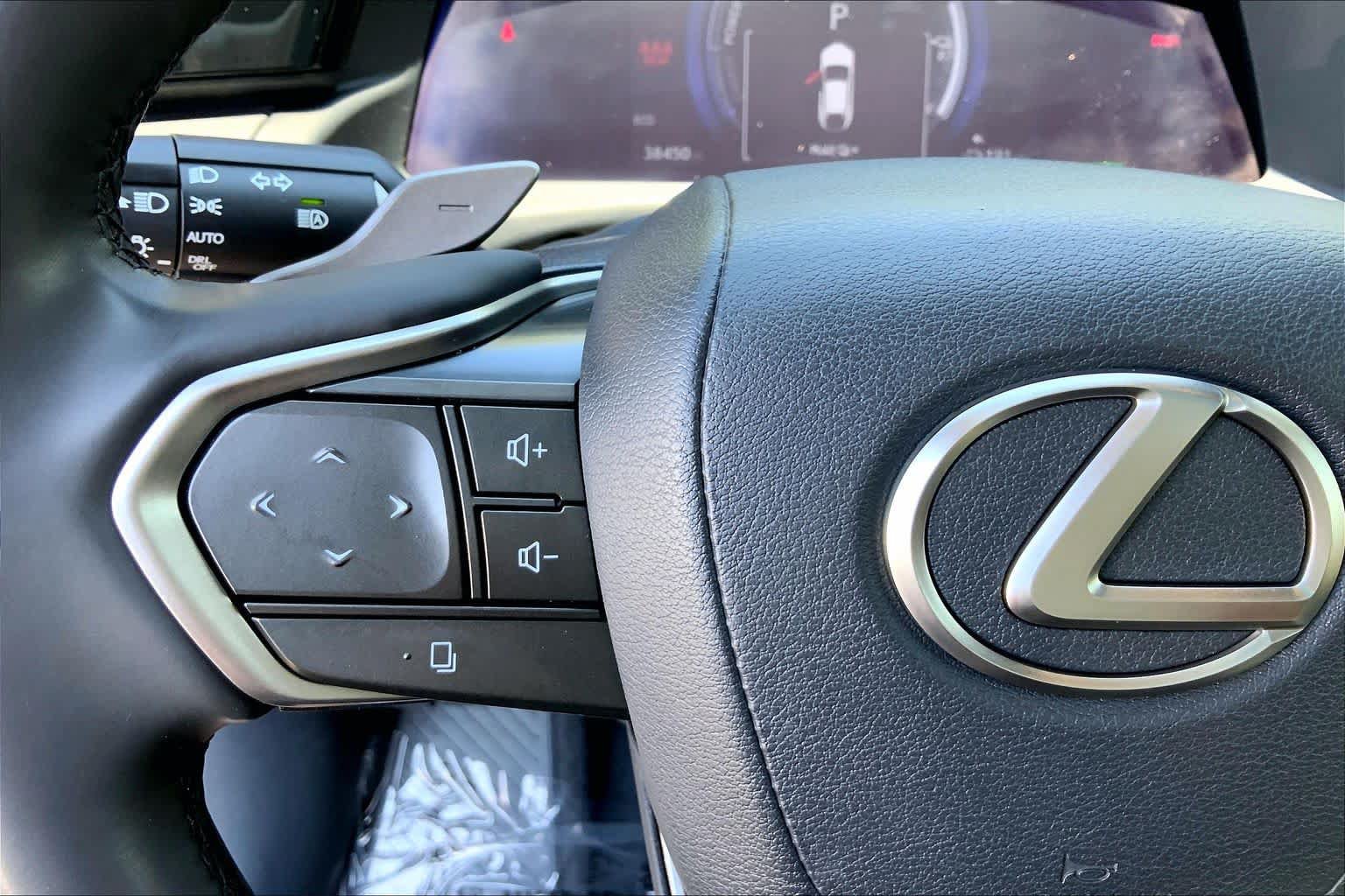 Certified 2023 Lexus RZ 450e Premium w/ Technology Package AWD/4WD image 23