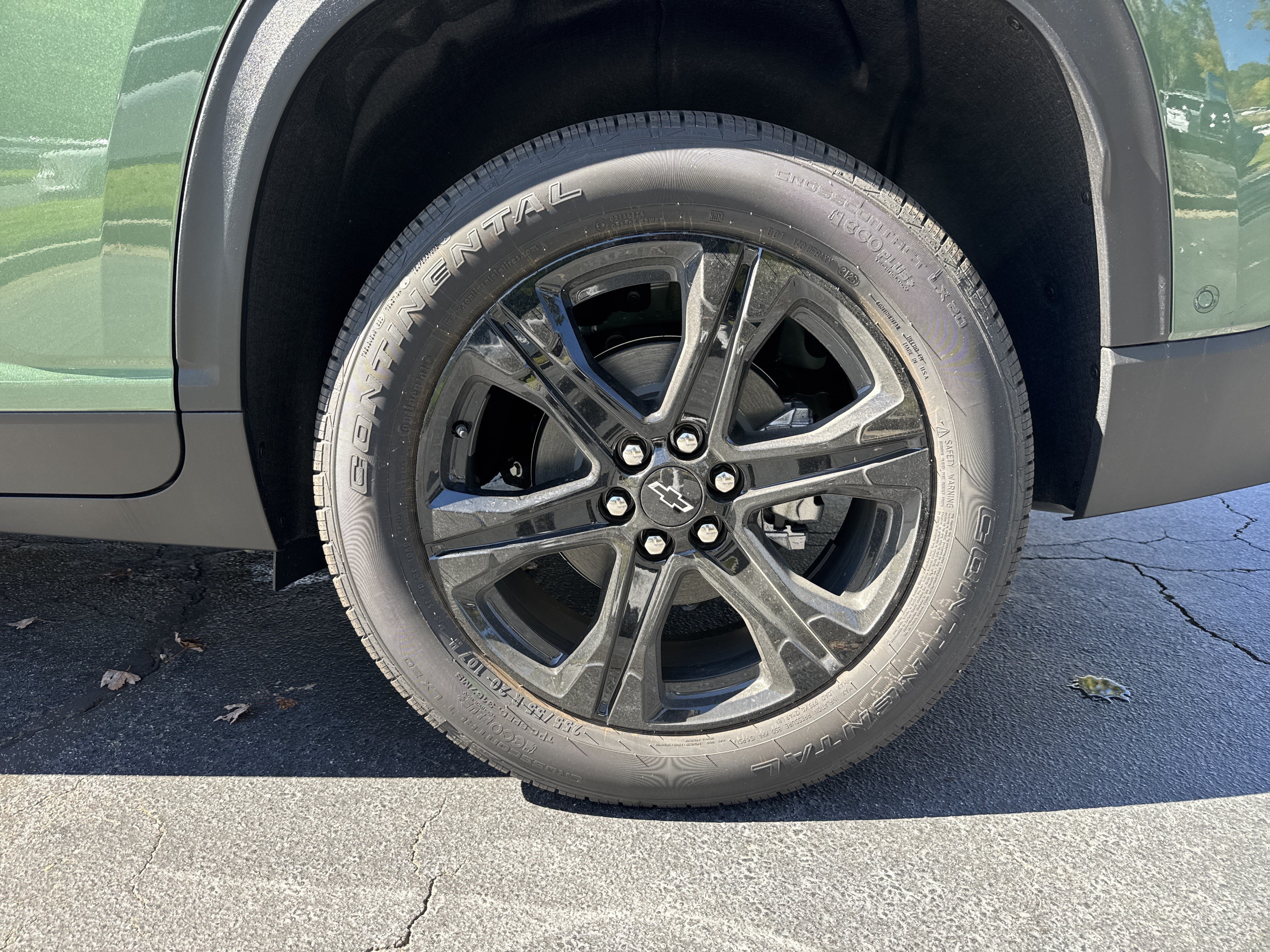 New 2027 Chevrolet Traverse LT w/ Enhanced Driving Package FWD image 20