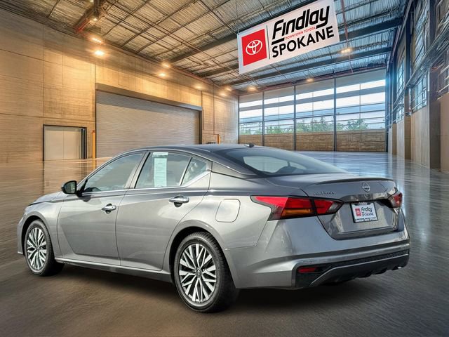 Used 2024 Nissan Altima 2.5 SV image 6