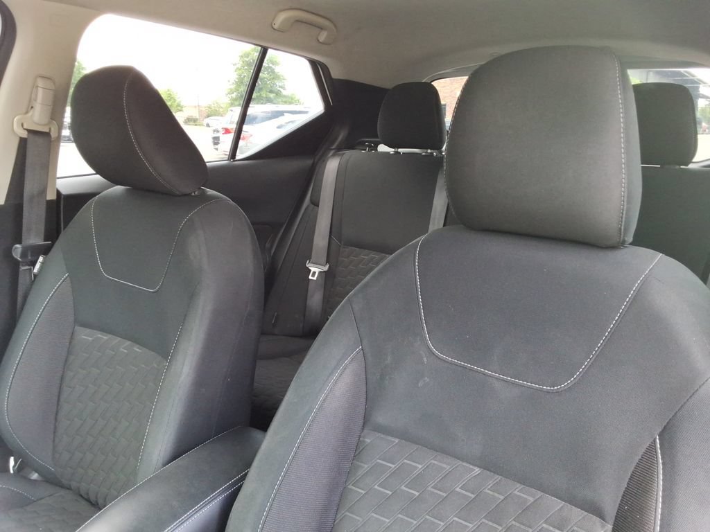 Used 2023 Nissan Kicks SV FWD image 23
