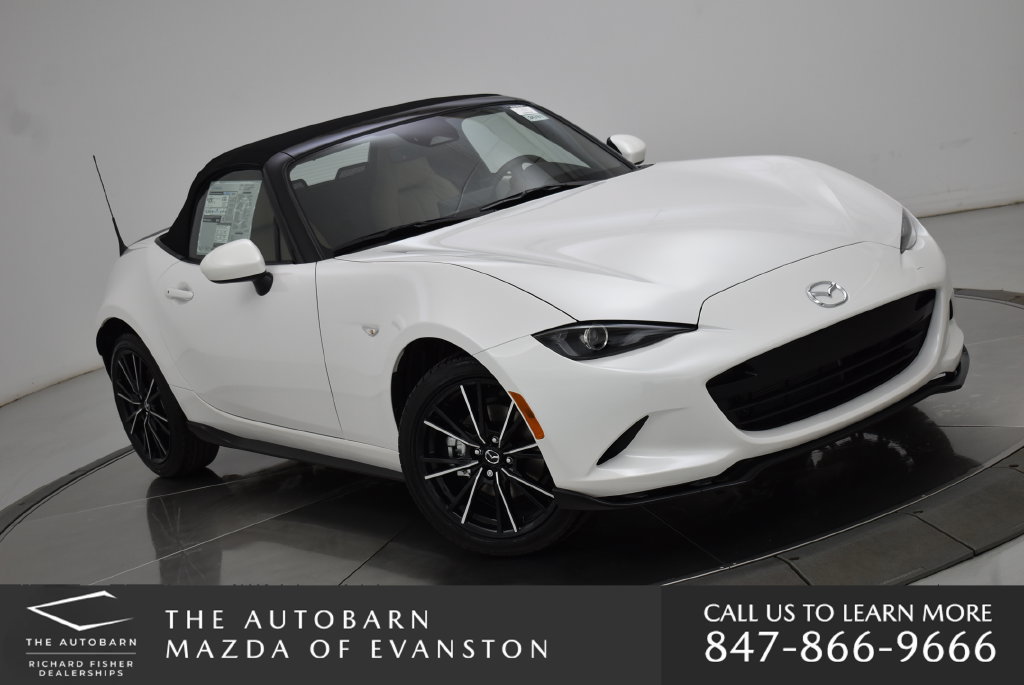 Used 2025 MAZDA MX-5 Miata Grand Touring w/ Appearance Package RWD image 2