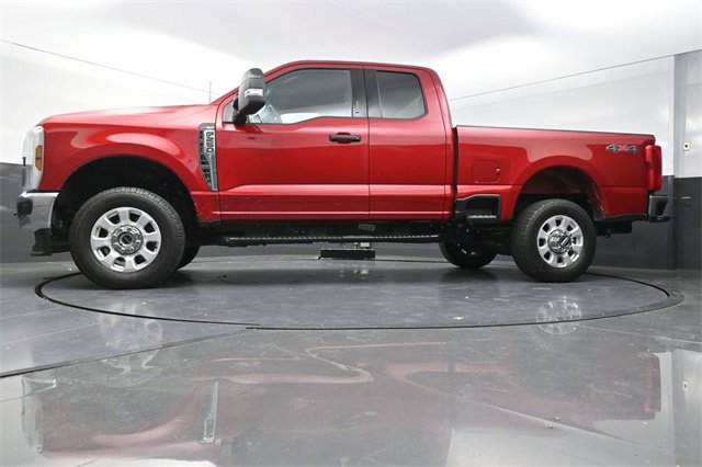 Used 2024 Ford F250 XLT w/ Camper Package image 30