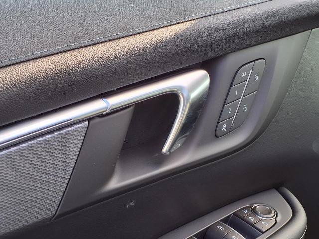 New 2027 Buick Enclave Sport Touring w/ Power Package FWD image 16