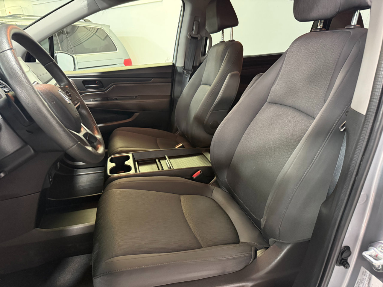 Used 2022 Honda Odyssey EX image 4