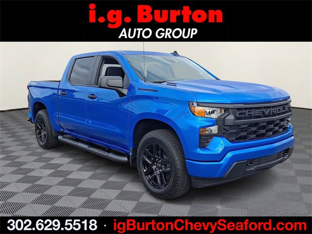New 2026 Chevrolet Silverado 1500 Custom w/ LPO, Dark Essentials Package