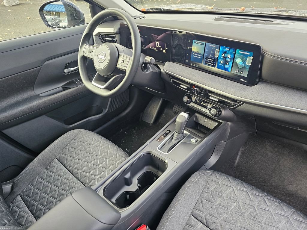 New 2026 Nissan Kicks SV w/ SV Premium Package image 30