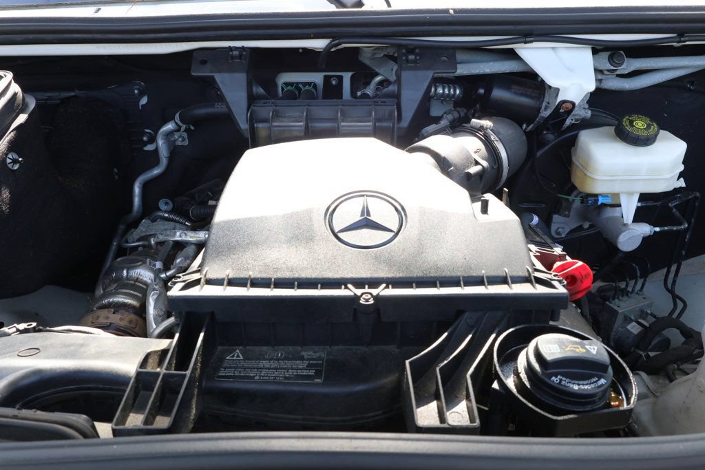 Used 2023 Mercedes-Benz Sprinter 2500 w/ Acoustic Package image 27