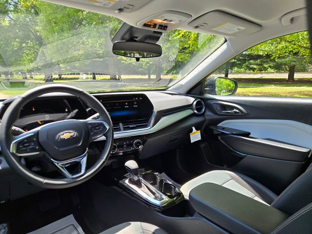 New 2026 Chevrolet Trax LT FWD image 10