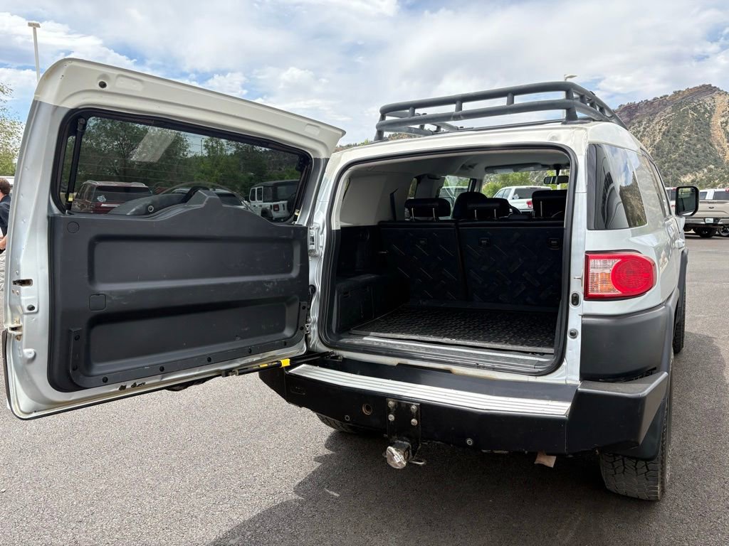 Used 2007 Toyota FJ Cruiser 4WD image 8