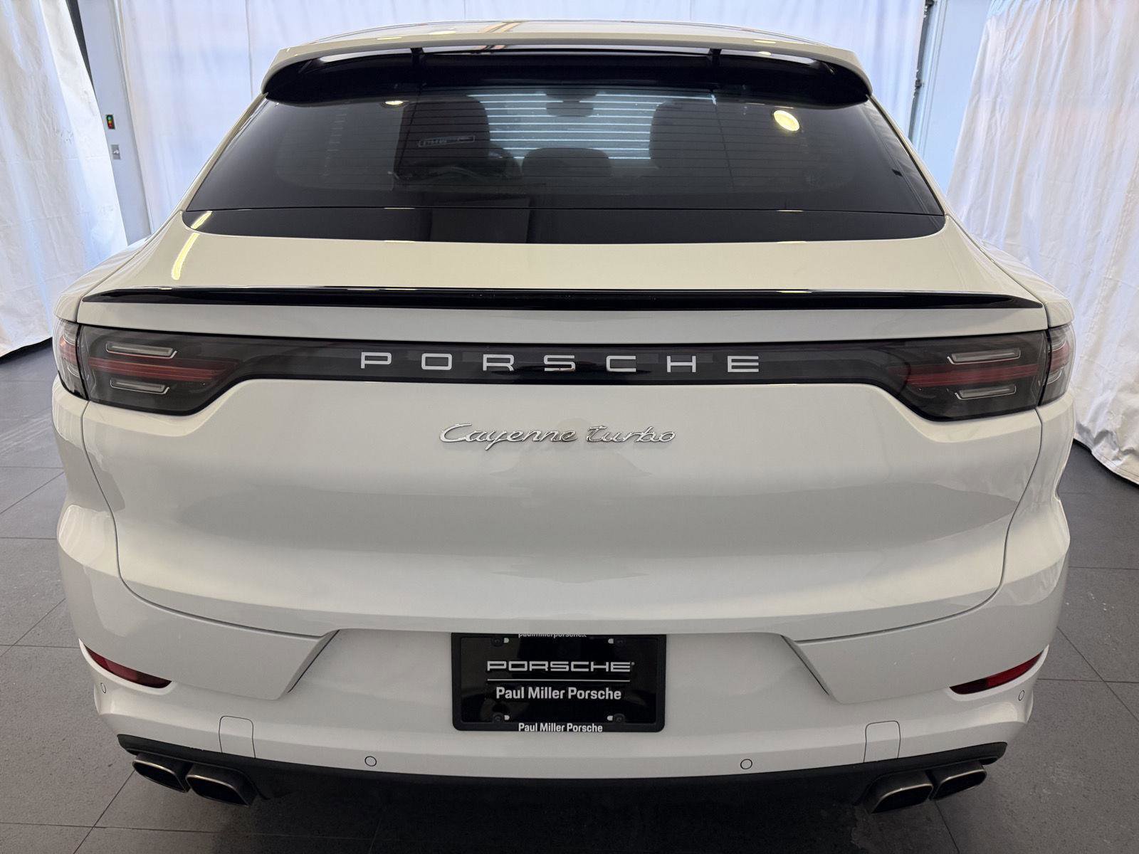 Certified 2023 Porsche Cayenne Turbo image 8
