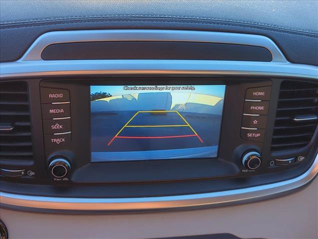 Used 2020 Kia Sorento S FWD image 25
