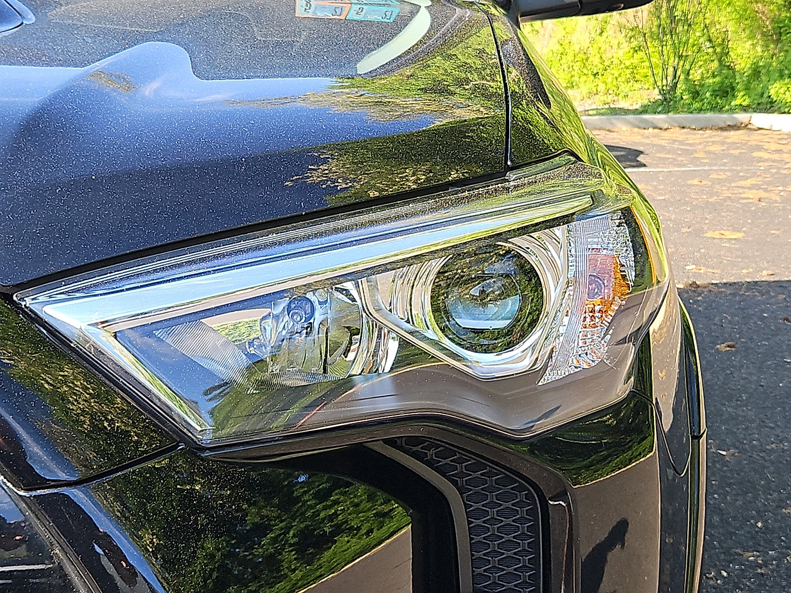Used 2024 Toyota 4Runner TRD Off-Road Premium w/ TRD Black Wheel Package (TMS) AWD/4WD image 9