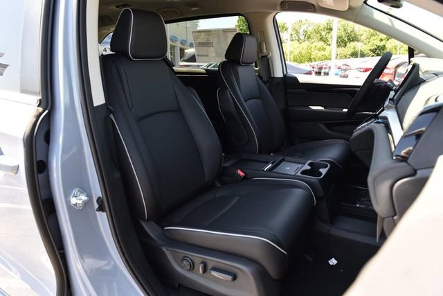 New 2026 Honda Odyssey Touring image 23