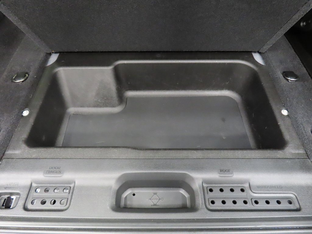 Used 2021 Jeep Wrangler Unlimited Sahara image 37