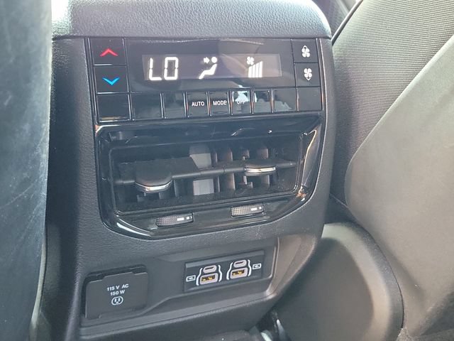 Used 2023 Jeep Grand Cherokee L Laredo RWD image 20