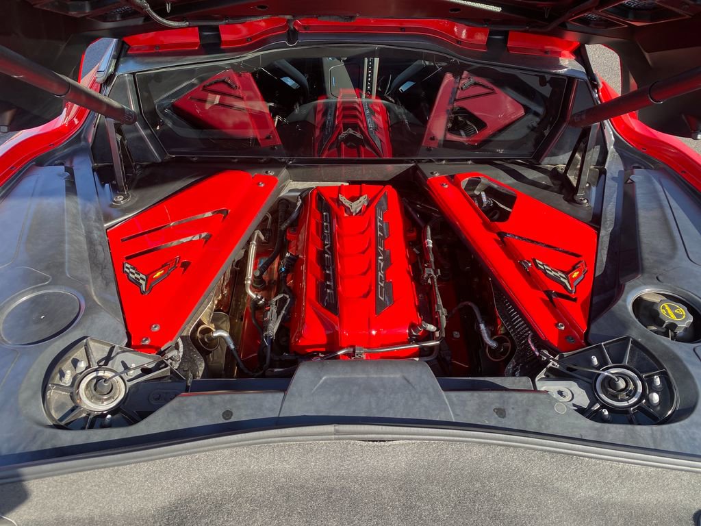 Used 2024 Chevrolet Corvette Stingray Premium Cpe w/ Z51 Performance Package RWD image 23