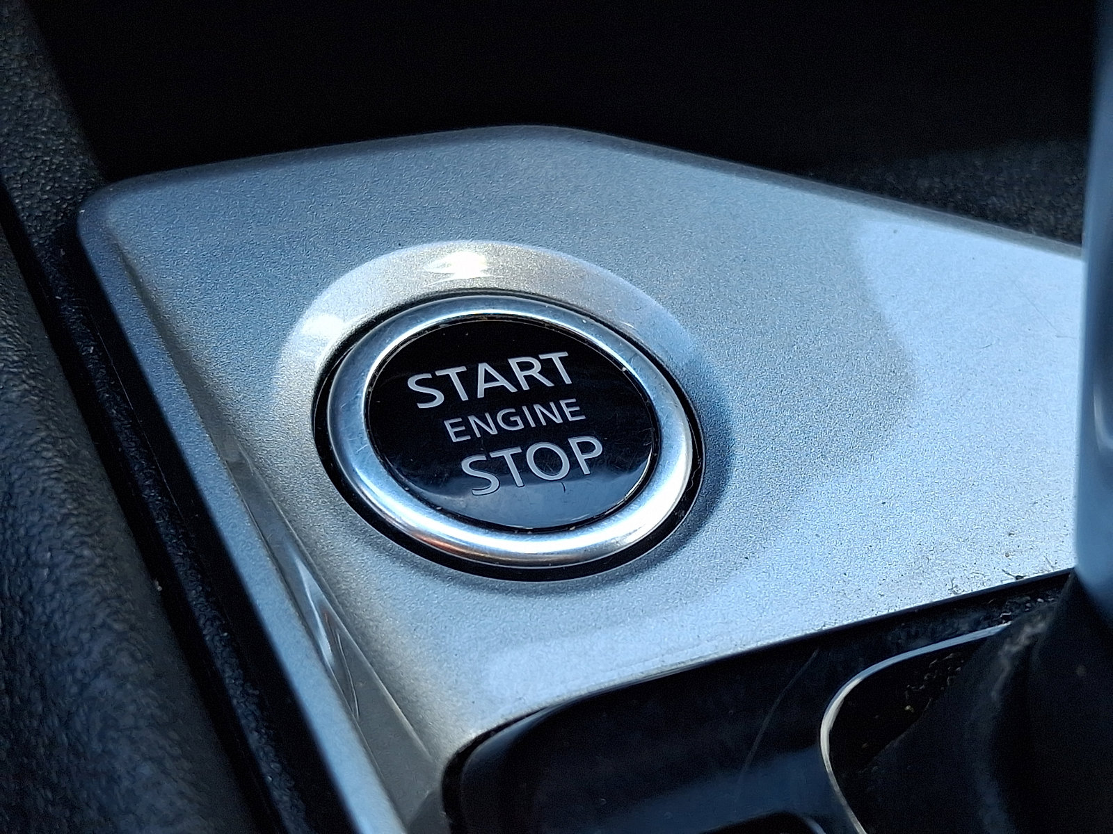 Used 2025 Nissan Altima 2.5 SV FWD image 22