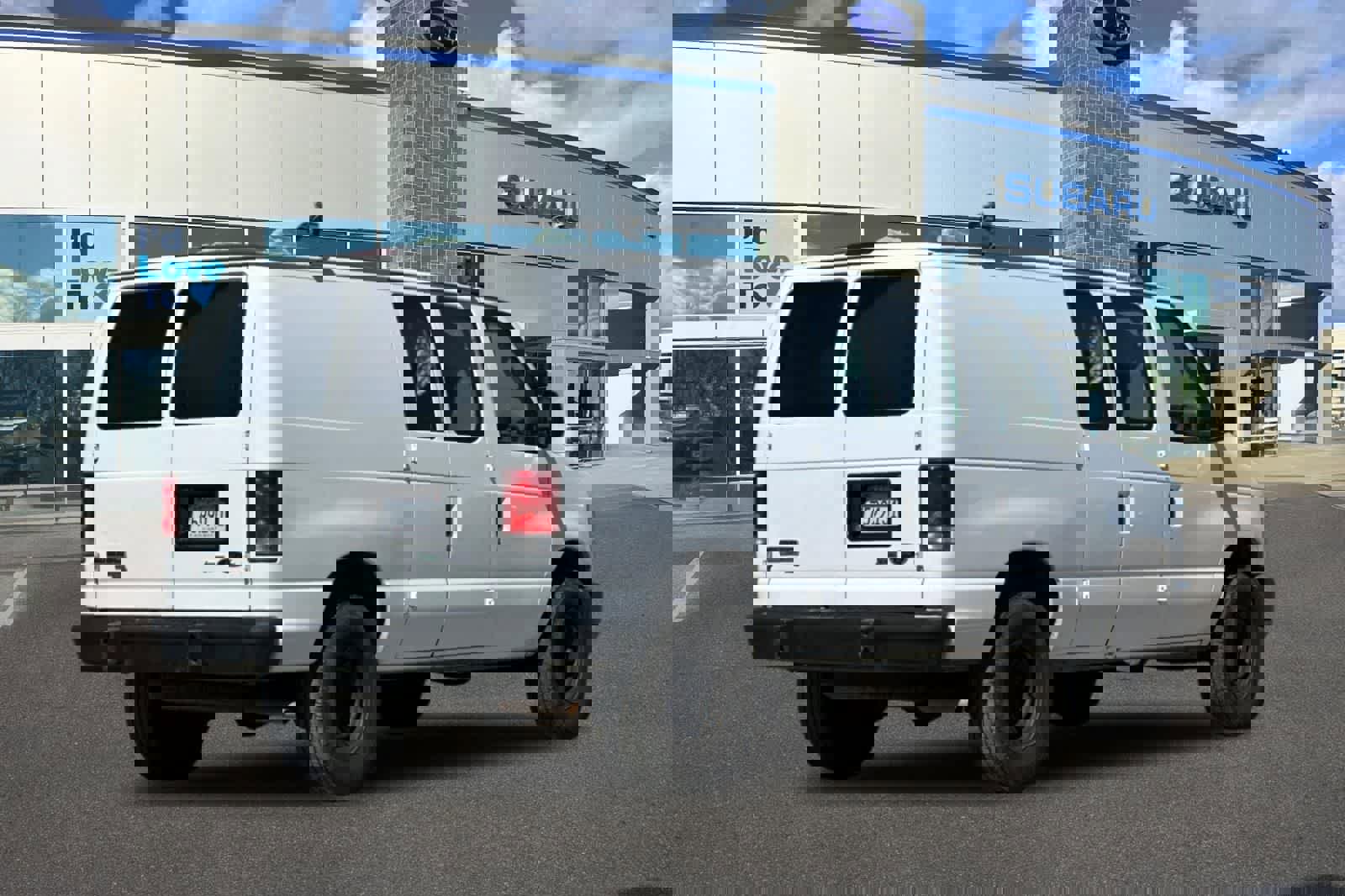 Used 2014 Ford E-250 and Econoline 250 w/ Power Group image 2