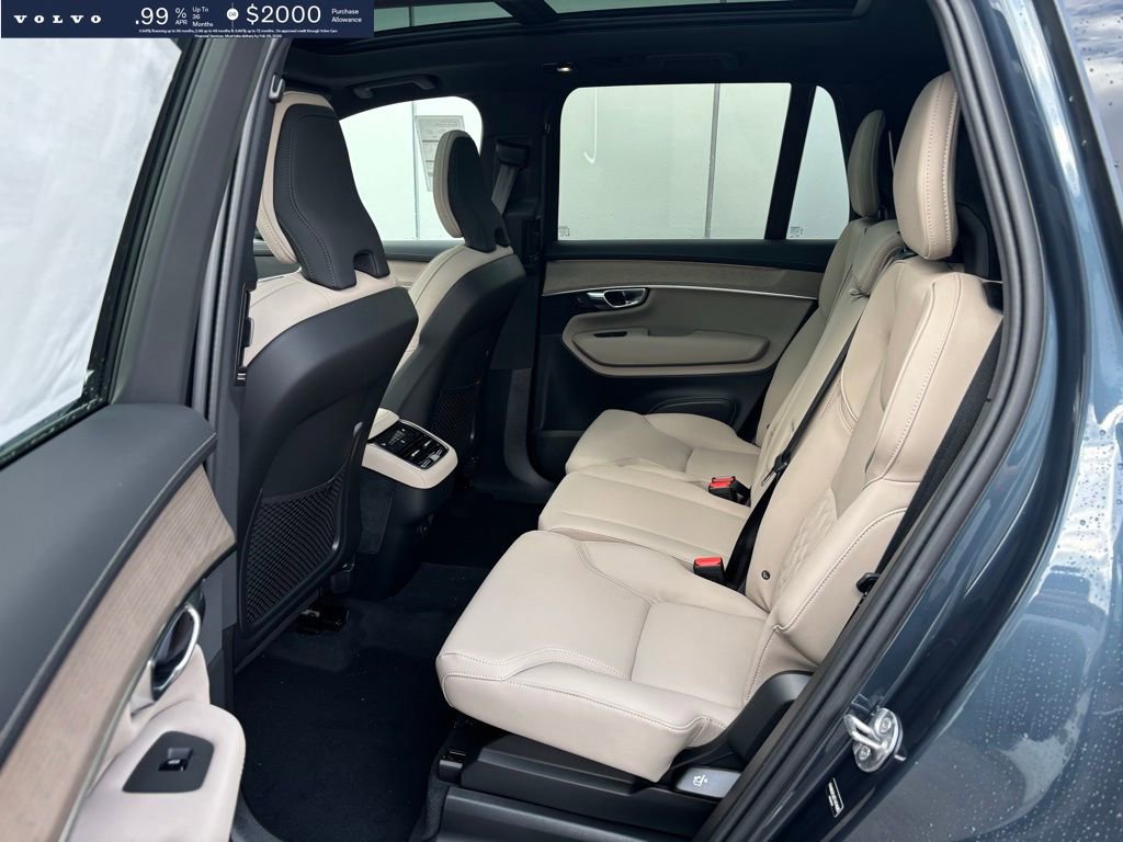 New 2026 Volvo XC90 B6 Core w/ Protection Package image 16