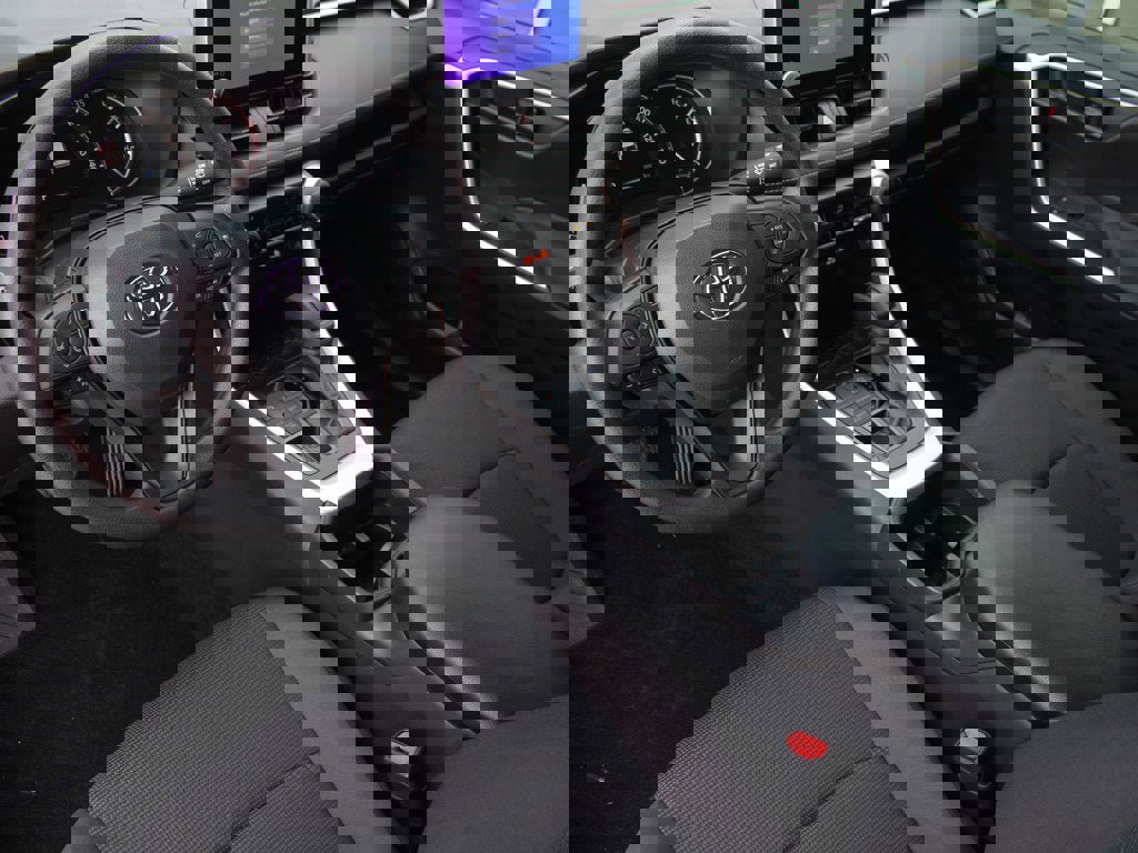 New 2025 Toyota RAV4 LE image 18