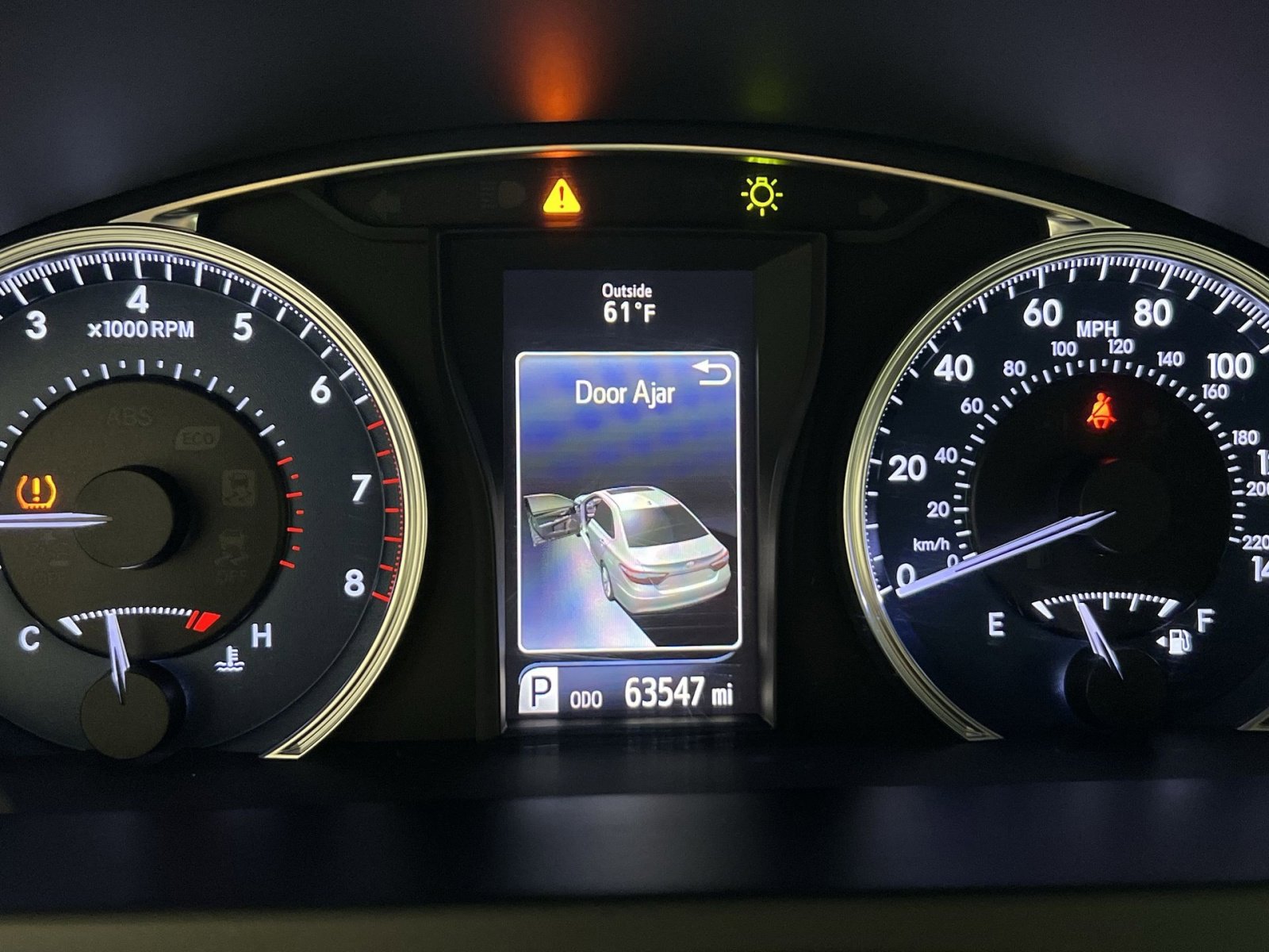 Used 2016 Toyota Camry LE image 16