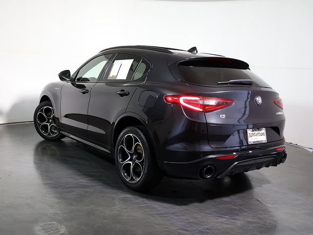Used 2023 Alfa Romeo Stelvio Veloce AWD/4WD video 2