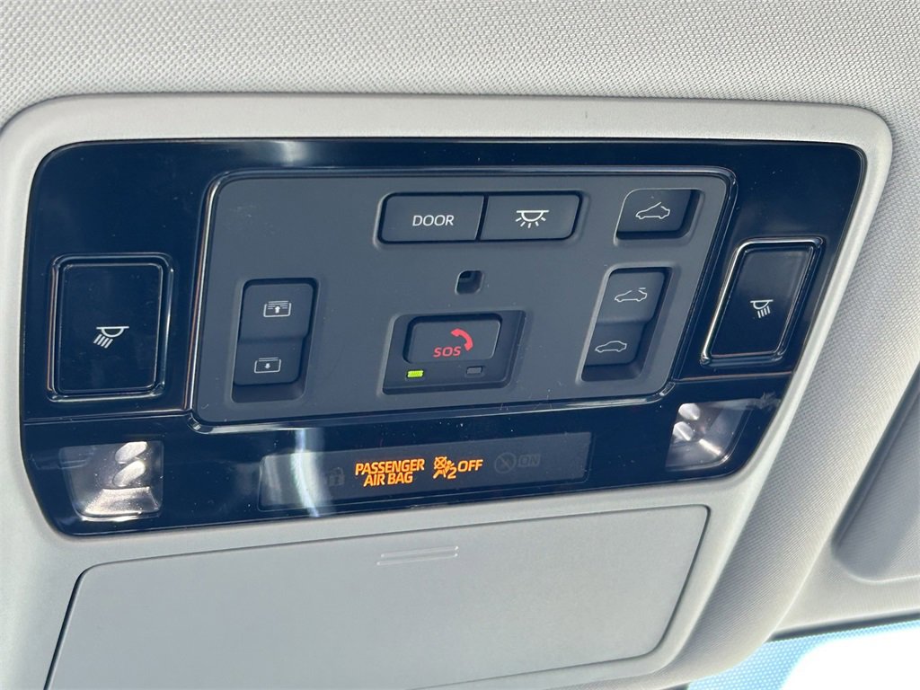 Used 2026 Toyota Grand Highlander Limited image 21