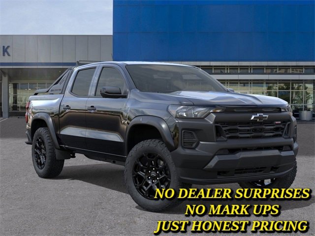 New 2026 Chevrolet Colorado Trail Boss w/ Midnight Edition image 7