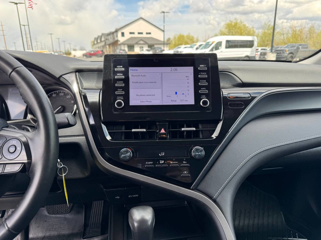 Used 2024 Toyota Camry SE FWD image 22