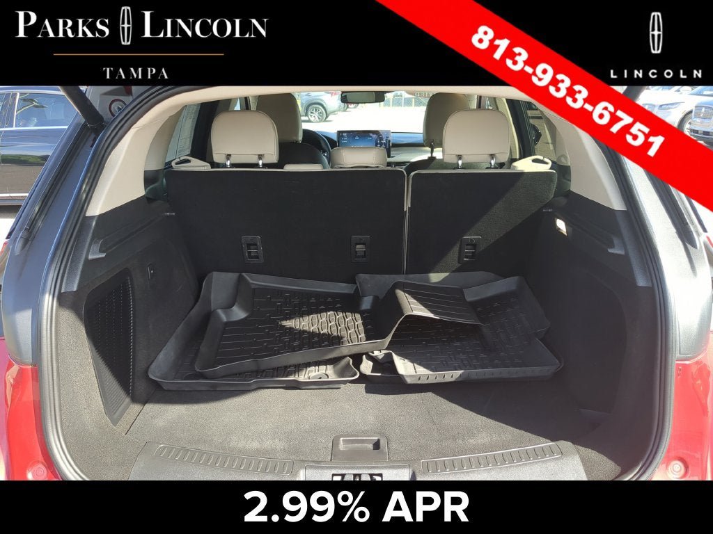 Certified 2025 Lincoln Corsair FWD image 8