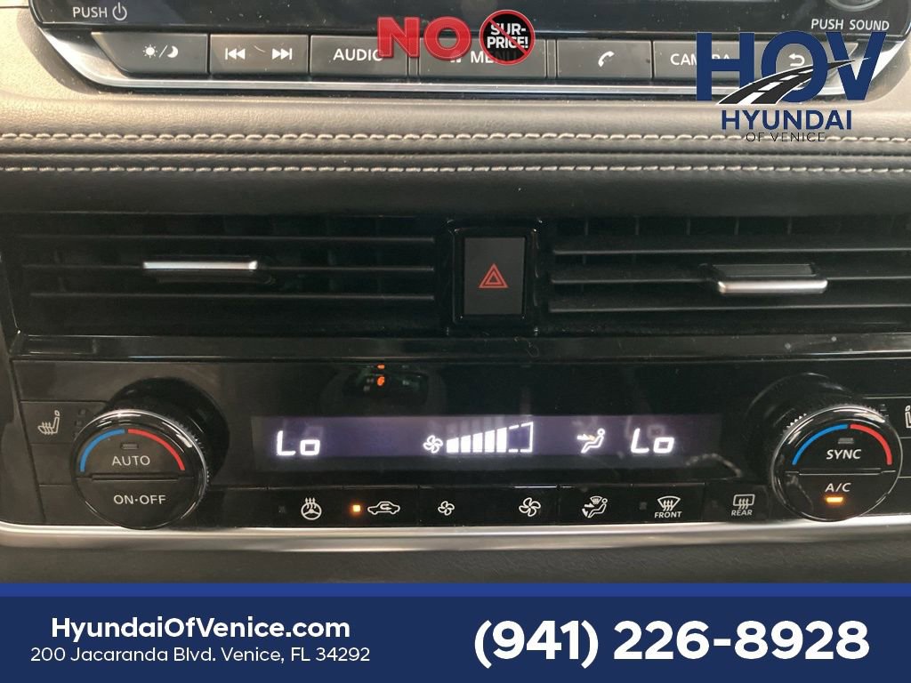 Used 2021 Nissan Rogue SV w/ Premium Package AWD/4WD image 16