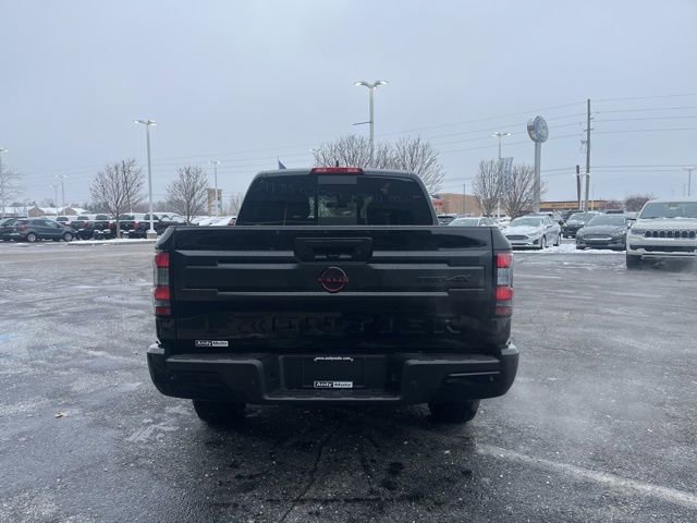 Used 2025 Nissan Frontier PRO-4X image 9
