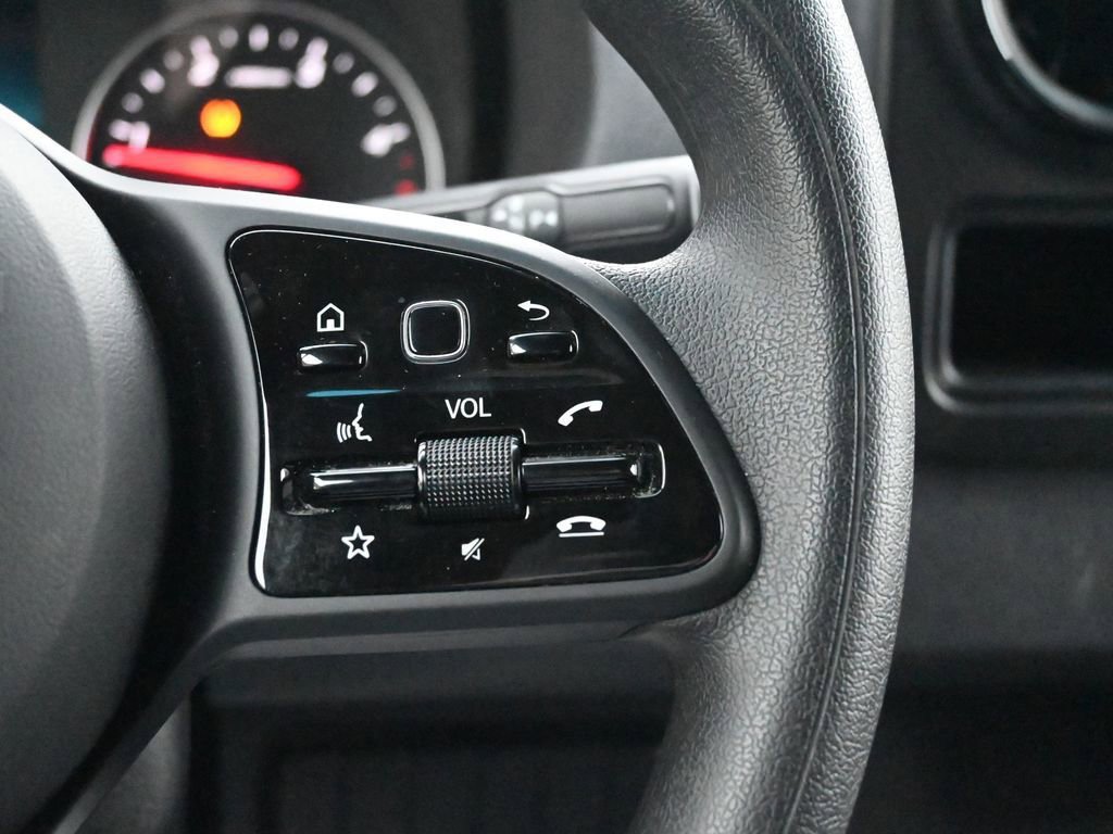 Used 2024 Mercedes-Benz Sprinter 2500 image 35