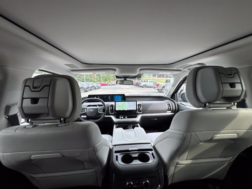 New 2027 Ford Expedition Platinum AWD/4WD image 19