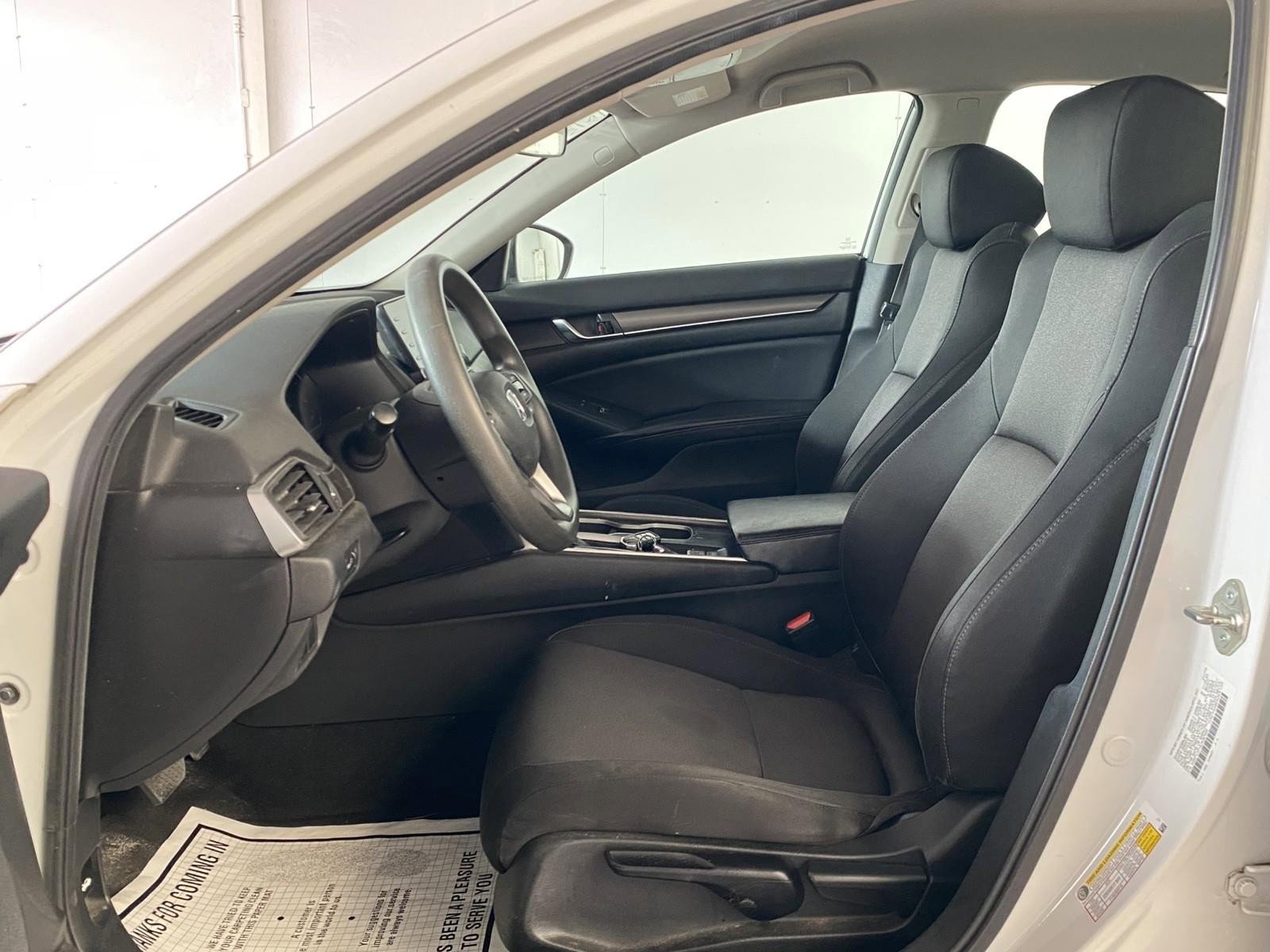 Used 2018 Honda Accord LX image 18