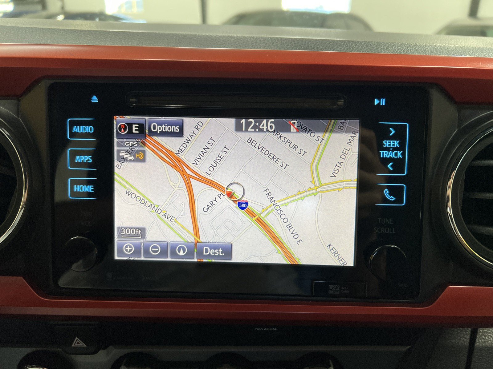 Used 2019 Toyota Tacoma TRD Off-Road w/ Technology Package AWD/4WD image 22