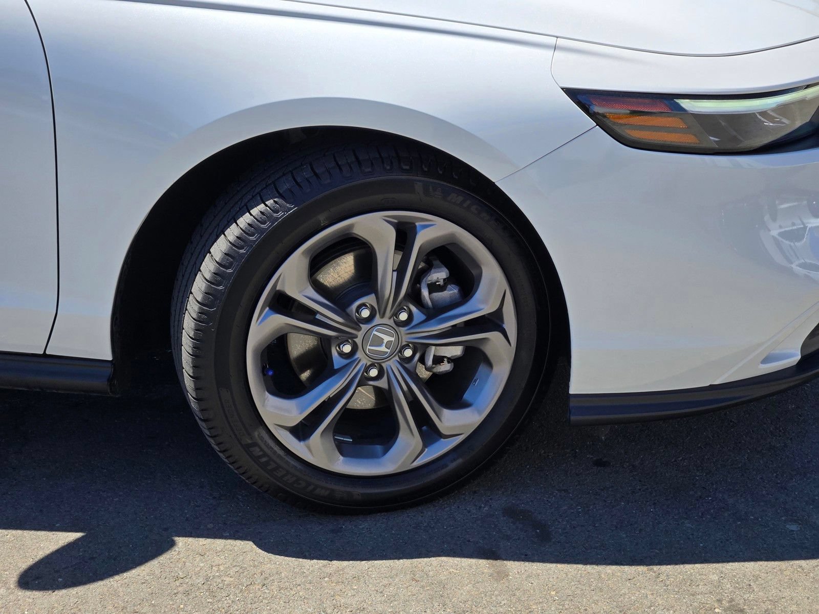 Certified 2024 Honda Accord EX image 9