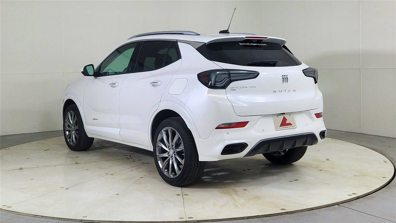 Used 2026 Buick Encore GX Avenir w/ Avenir Technology Package AWD/4WD image 5