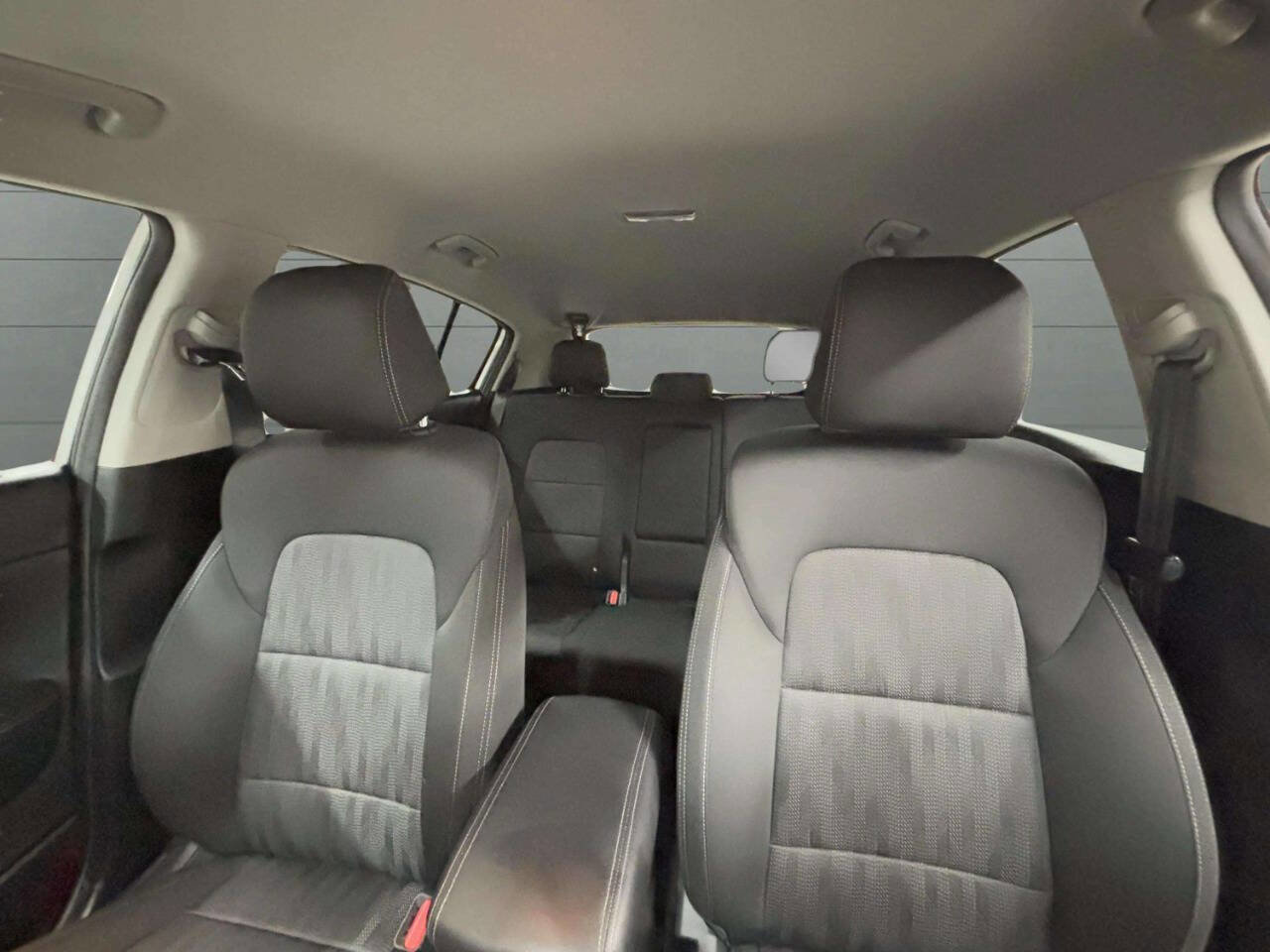 Used 2022 Kia Sportage LX image 15