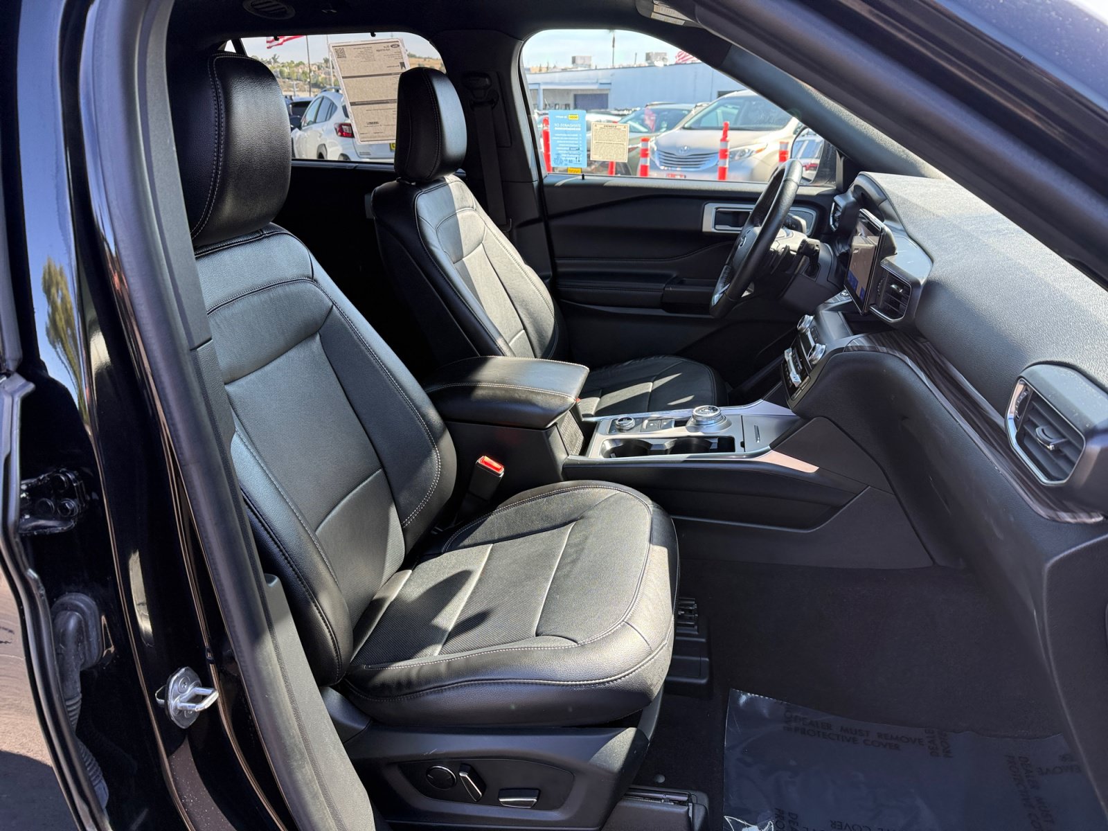 Certified 2020 Ford Explorer Limited w/ Class III Trailer Tow Package AWD/4WD image 20